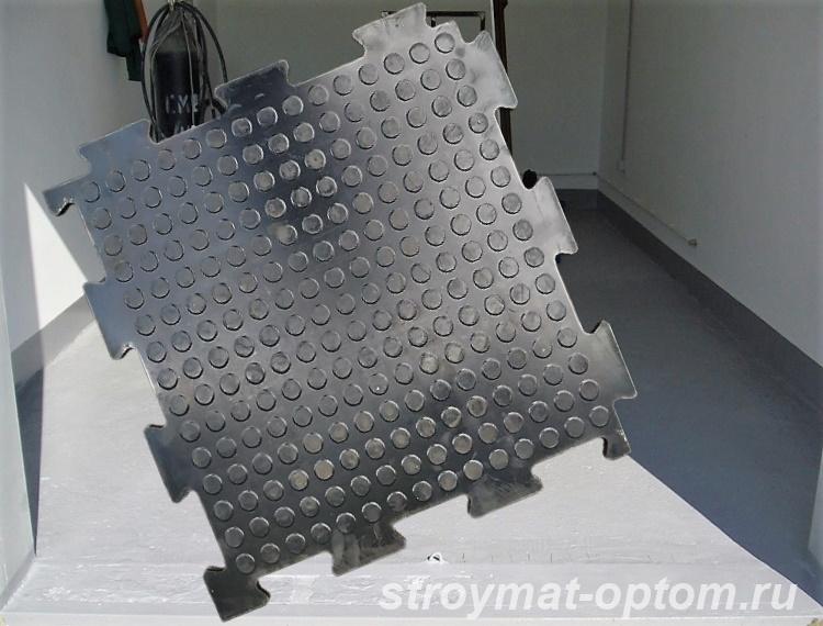 Плитка для пола 500x500x10-11 мм. из первичной литой резины